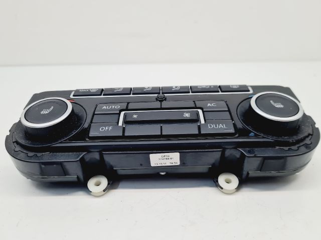 bontott VW GOLF VI Fűtéskapcsoló (digit klímás)