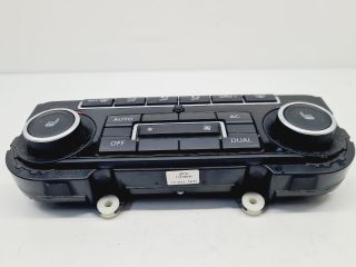 bontott VW GOLF VI Fűtéskapcsoló (digit klímás)