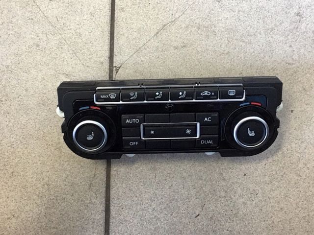 bontott VW GOLF VI Fűtéskapcsoló (digit klímás)