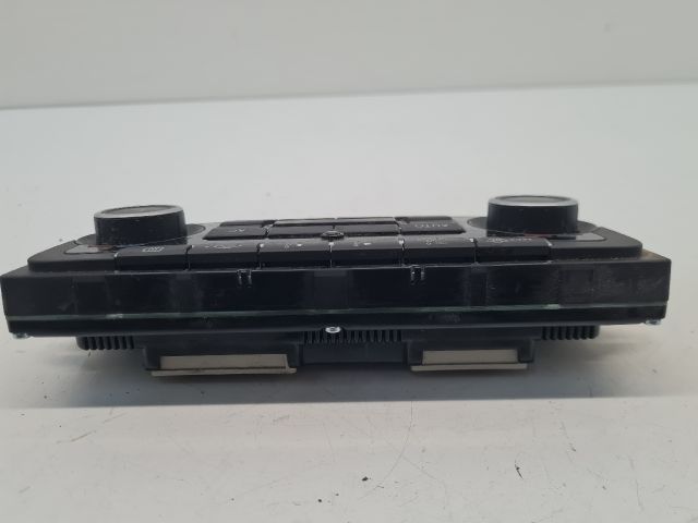 bontott VW GOLF VI Fűtéskapcsoló (digit klímás)