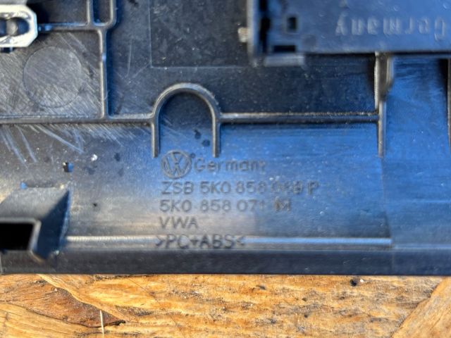 bontott VW GOLF VI Fűtéskapcsoló Keret