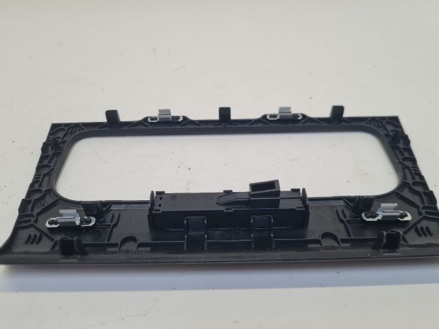 bontott VW GOLF VI Fűtéskapcsoló Keret