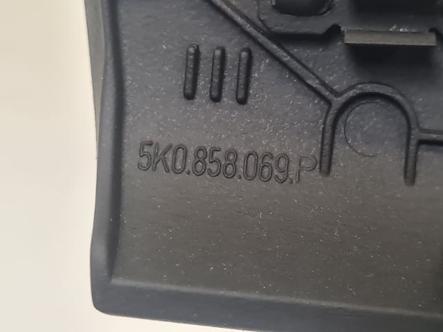 bontott VW GOLF VI Fűtéskapcsoló Keret