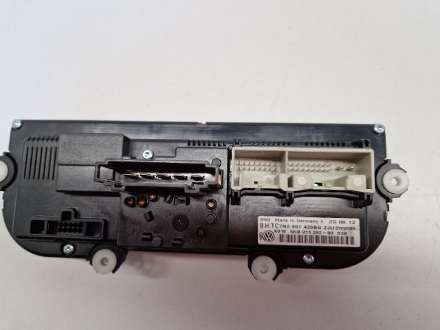 bontott VW GOLF VI Fűtéskapcsoló (manuális klímás)