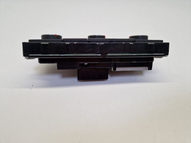 bontott VW GOLF VI Fűtéskapcsoló (manuális klímás)