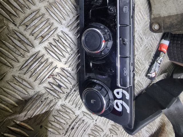bontott VW GOLF VI Fűtéskapcsoló (manuális klímás)
