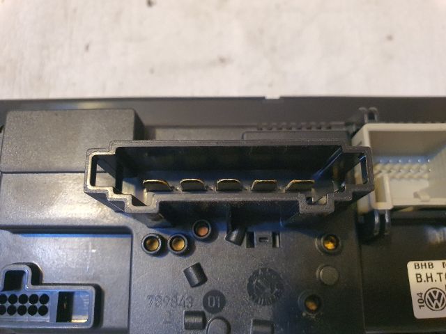 bontott VW GOLF VI Fűtéskapcsoló (manuális klímás)