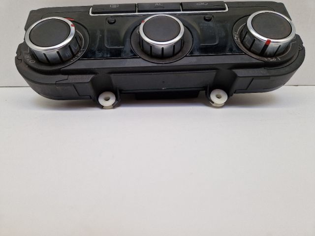 bontott VW GOLF VI Fűtéskapcsoló (manuális klímás)