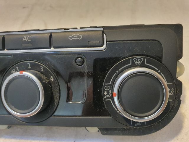 bontott VW GOLF VI Fűtéskapcsoló (manuális klímás)