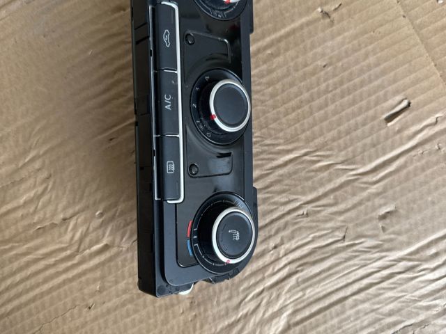 bontott VW GOLF VI Fűtéskapcsoló (manuális klímás)