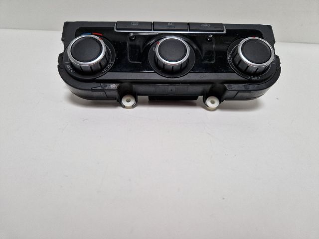 bontott VW GOLF VI Fűtéskapcsoló (manuális klímás)