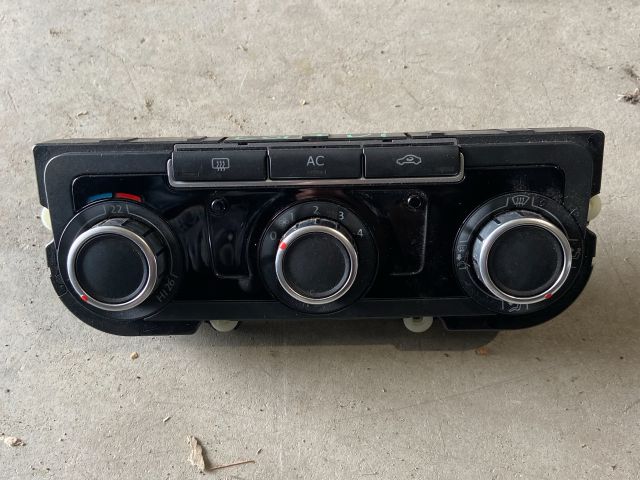 bontott VW GOLF VI Fűtéskapcsoló (manuális klímás)