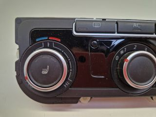 bontott VW GOLF VI Fűtéskapcsoló (Nem klímás)