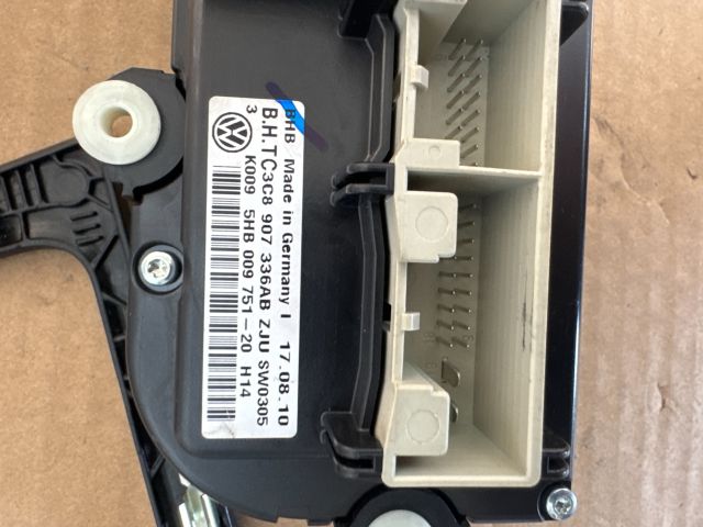 bontott VW GOLF VI Fűtéskapcsoló