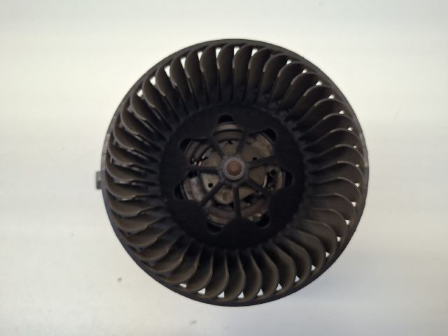 bontott VW GOLF VI Fűtőmotor (Klímás)