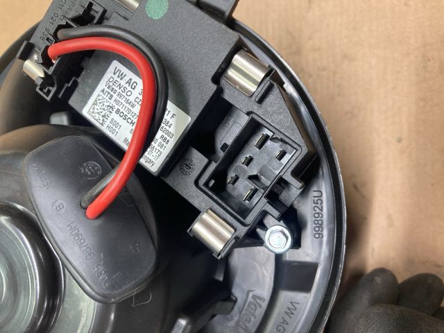 bontott VW GOLF VI Fűtőmotor (Klímás)