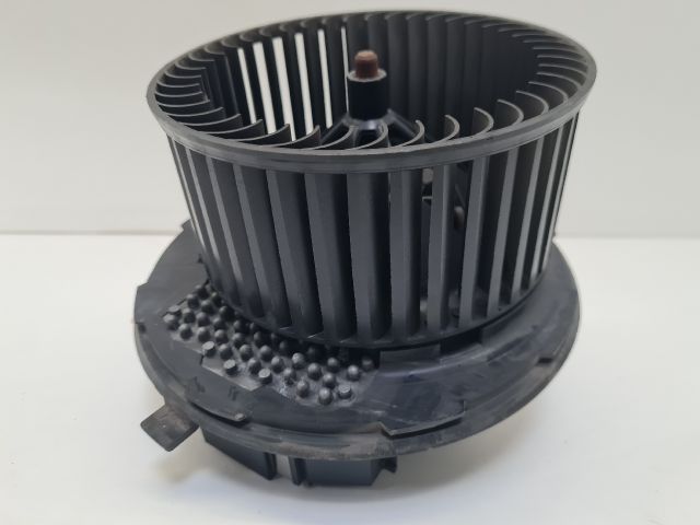 bontott VW GOLF VI Fűtőmotor (Klímás)