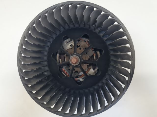 bontott VW GOLF VI Fűtőmotor (Klímás)