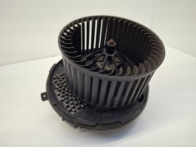 bontott VW GOLF VI Fűtőmotor (Klímás)