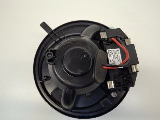 bontott VW GOLF VI Fűtőmotor (Klímás)