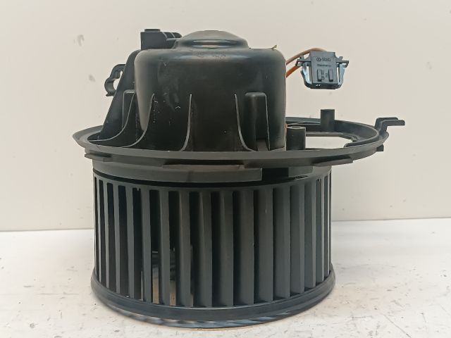 bontott VW GOLF VI Fűtőmotor (Klímás)