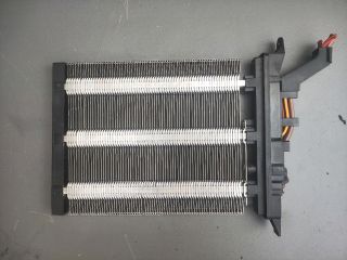 bontott VW GOLF VI Fűtőradiátor (Elektromos)