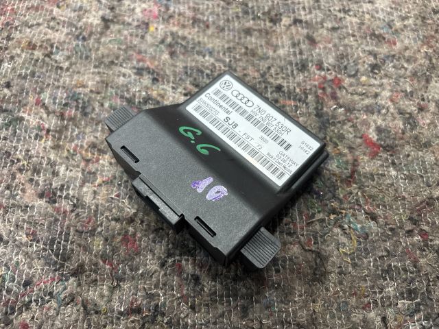 bontott VW GOLF VI Gateway Elektronika