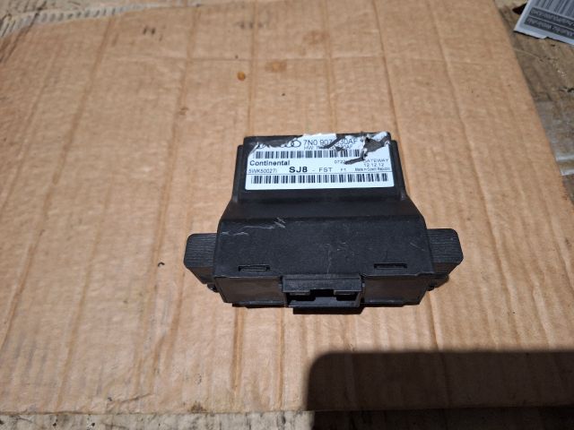 bontott VW GOLF VI Gateway Elektronika