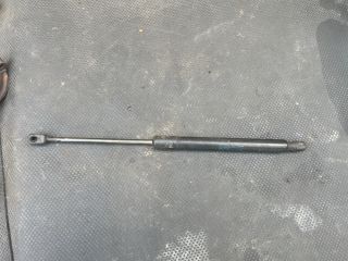 bontott VW GOLF VI Gázrugós Kitámasztó Teleszkóp Csomagtérajtó Jobb