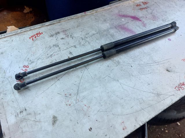 bontott VW GOLF VI Gázrugós Kitámasztó Teleszkóp Pár Csomagtérajtó