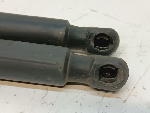 bontott VW GOLF VI Gázrugós Kitámasztó Teleszkóp Pár Csomagtérajtó