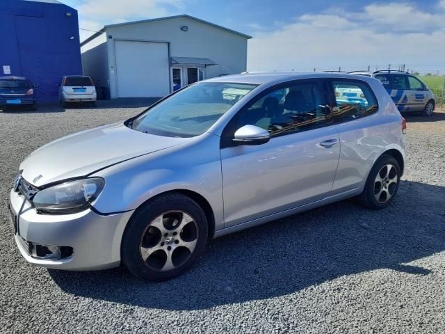 bontott VW GOLF VI Generátor