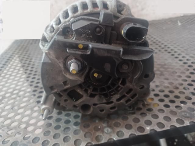 bontott VW GOLF VI Generátor