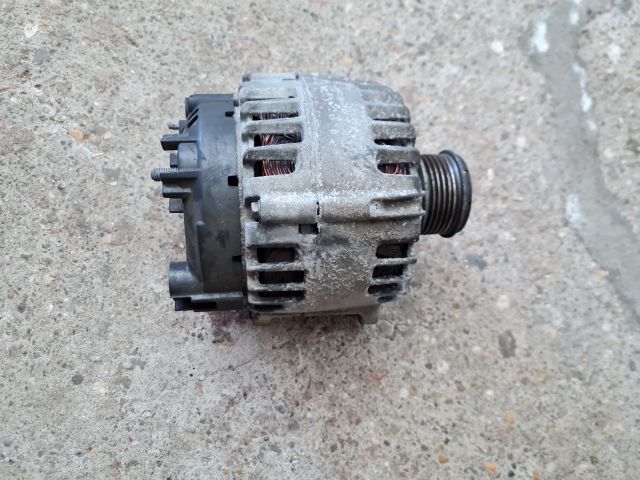 bontott VW GOLF VI Generátor