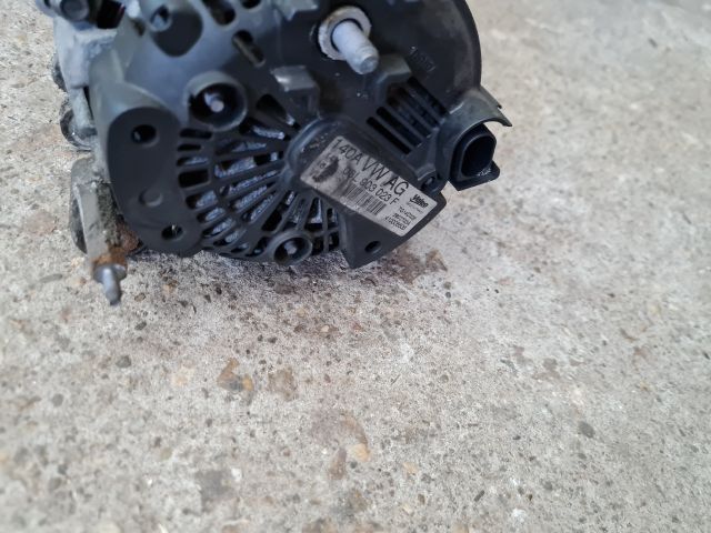 bontott VW GOLF VI Generátor