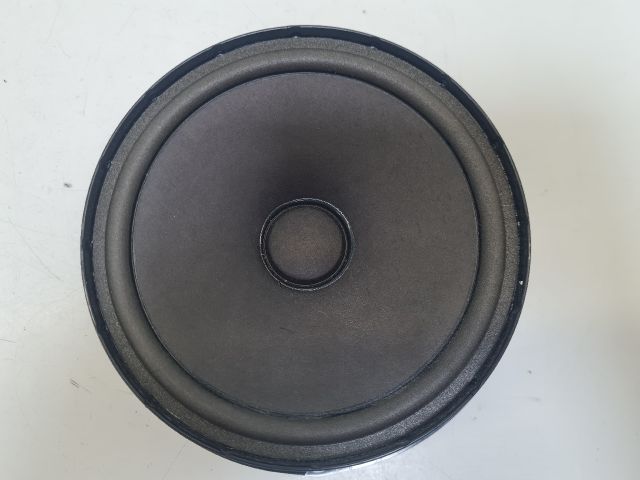 bontott VW GOLF VI Hangszóró (Pozíciófüggetlen)