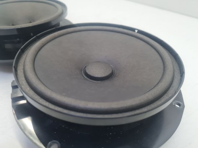 bontott VW GOLF VI Hangszóró Szett