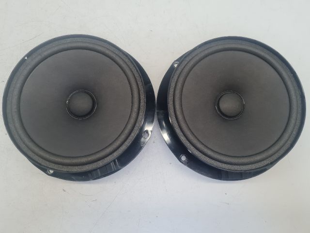 bontott VW GOLF VI Hangszóró Szett