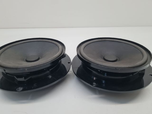 bontott VW GOLF VI Hangszóró Szett