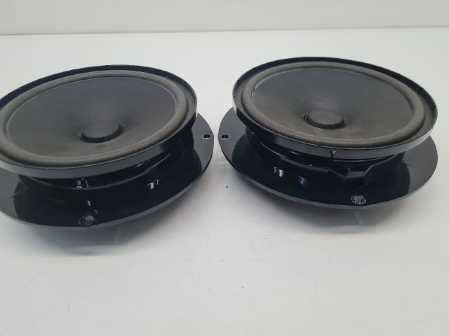 bontott VW GOLF VI Hangszóró Szett