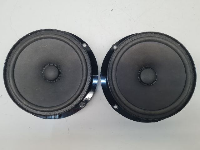 bontott VW GOLF VI Hangszóró Szett