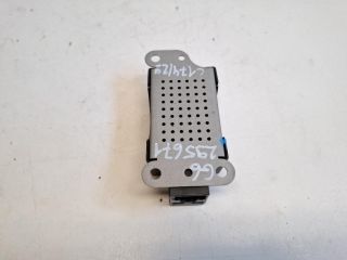 bontott VW GOLF VI Hátsó Ablakfűtés Relé