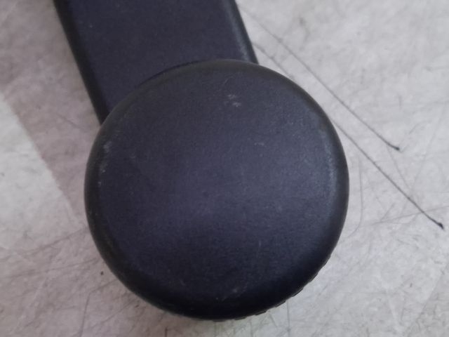 bontott VW GOLF VI Hátsó Ablaktekerő Kar