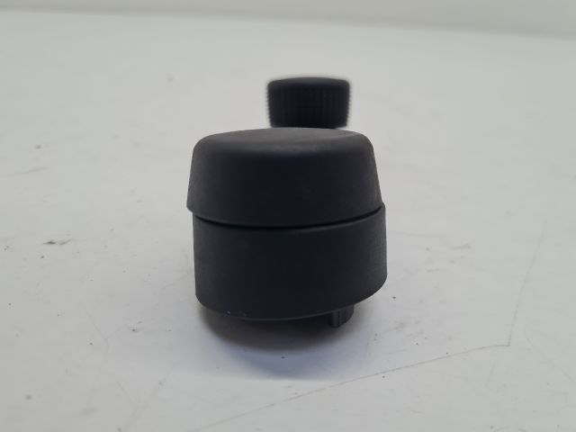 bontott VW GOLF VI Hátsó Ablaktekerő Kar