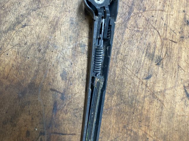 bontott VW GOLF VI Hátsó Ablaktörlő Kar