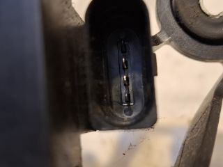 bontott VW GOLF VI Hátsó Ablaktörlő Motor