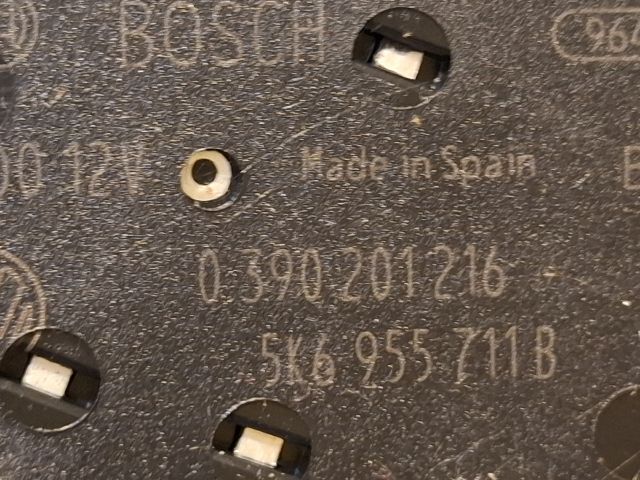 bontott VW GOLF VI Hátsó Ablaktörlő Motor