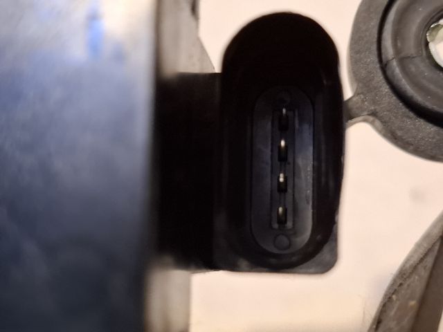 bontott VW GOLF VI Hátsó Ablaktörlő Motor