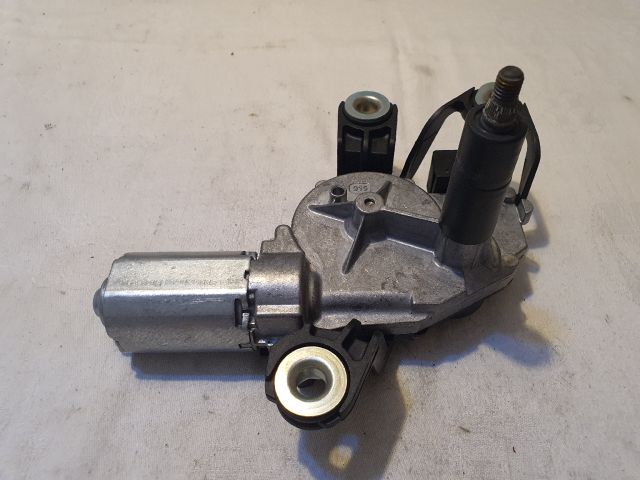 bontott VW GOLF VI Hátsó Ablaktörlő Motor