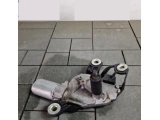 bontott VW GOLF VI Hátsó Ablaktörlő Motor